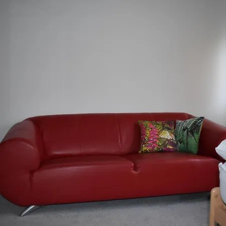 Ruhiger Vorort Bern Kostenloses Parken 6km Zentrum Appartamento Zollikofen