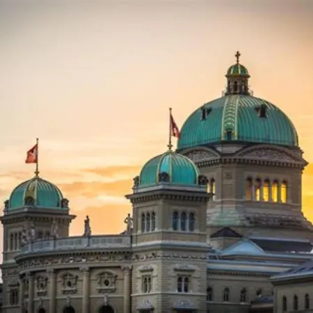 Ruhiger Vorort Bern Kostenloses Parken 6km Zentrum Appartamento Zollikofen