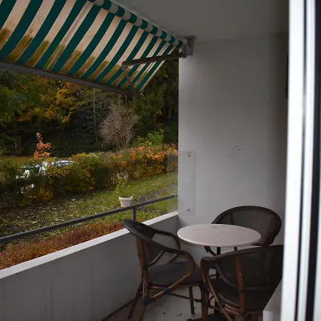 Ruhiger Vorort Bern Kostenloses Parken 6km Zentrum *